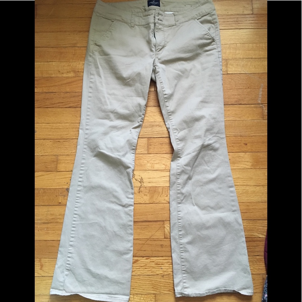 American Eagle Stretch Khakis